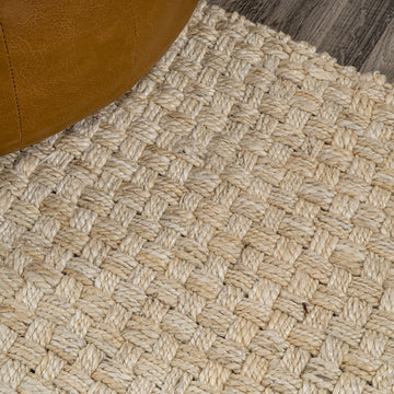 Estera Hand Woven Boucle Chunky Jute Area Rug